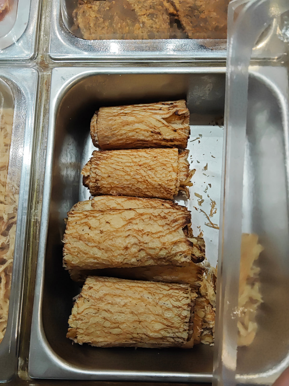 炭烤魷魚片(以卷裝發售)